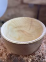 Petit bol en bois tourné