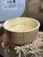 Petit bol en bois tourné
